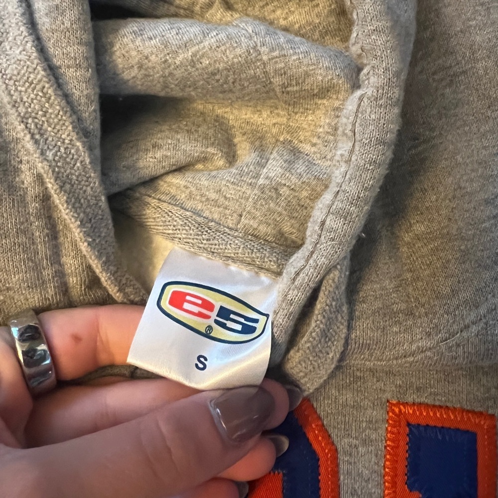 Women’s FLORIDA GATORS gray Crew neck oversized hoodie size small - Picture 2 of 4